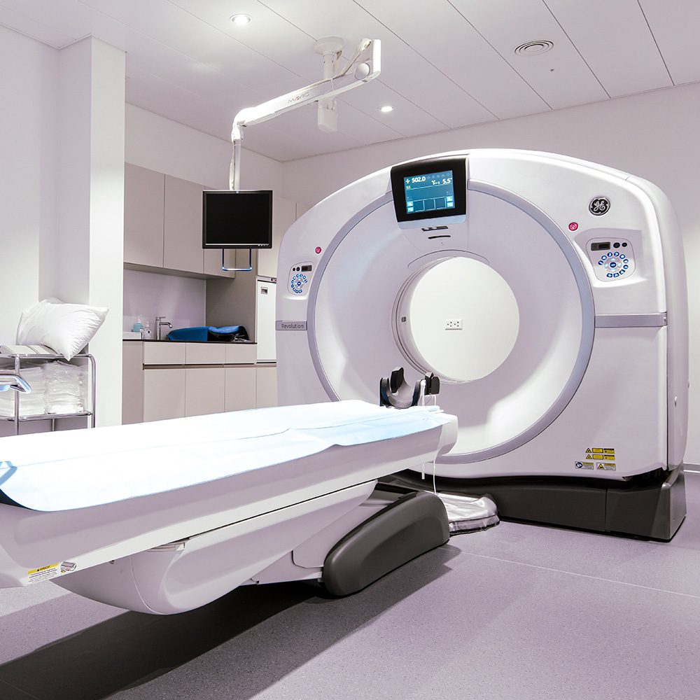 ARISTRA MRI Bern CT machine